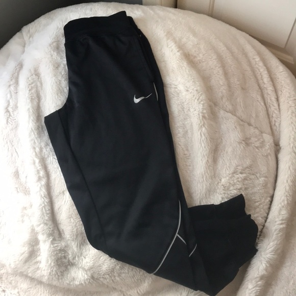 jogging nike therma jogging nike therma